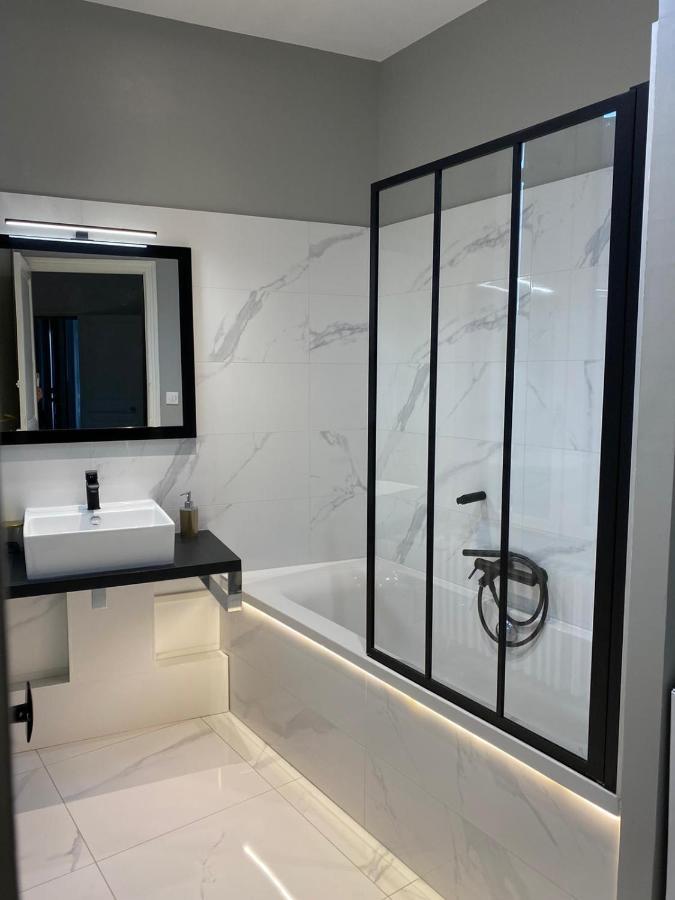 Apartamento Les Bc Bg Charleville-Mézières Exterior foto