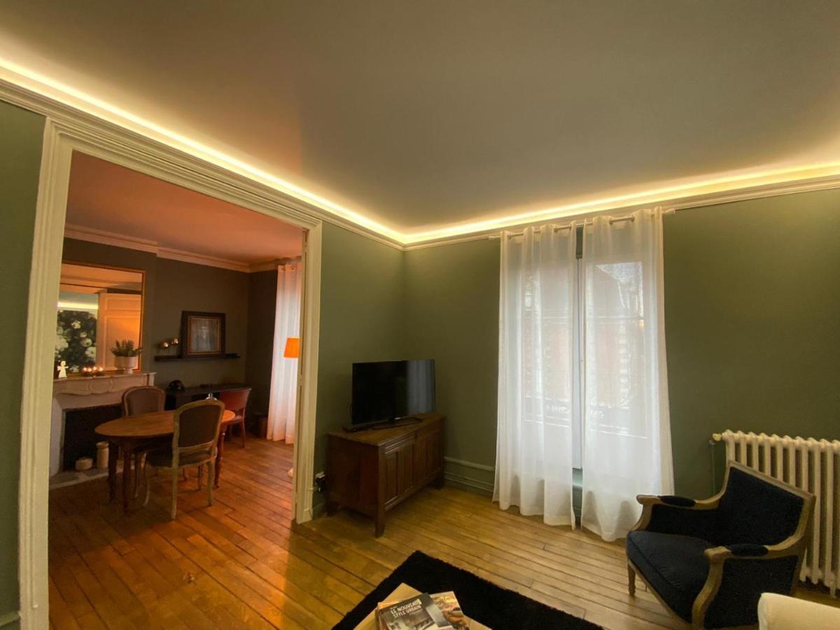 Apartamento Les Bc Bg Charleville-Mézières Exterior foto